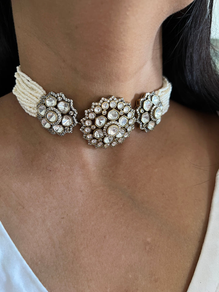 Victorian Kundan Choker with Studs