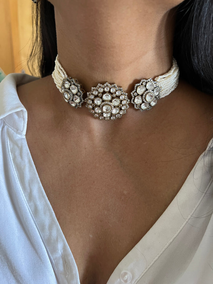 Victorian Kundan Choker with Studs