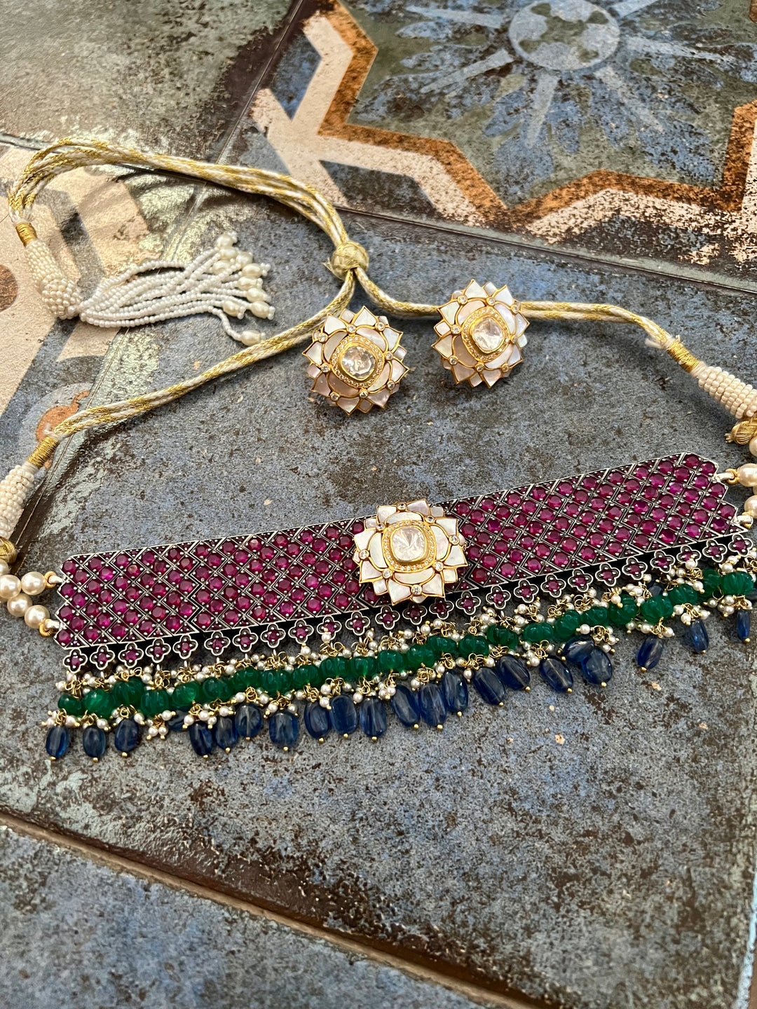 Pure 925 Silver MOP Kundan Choker with Studs