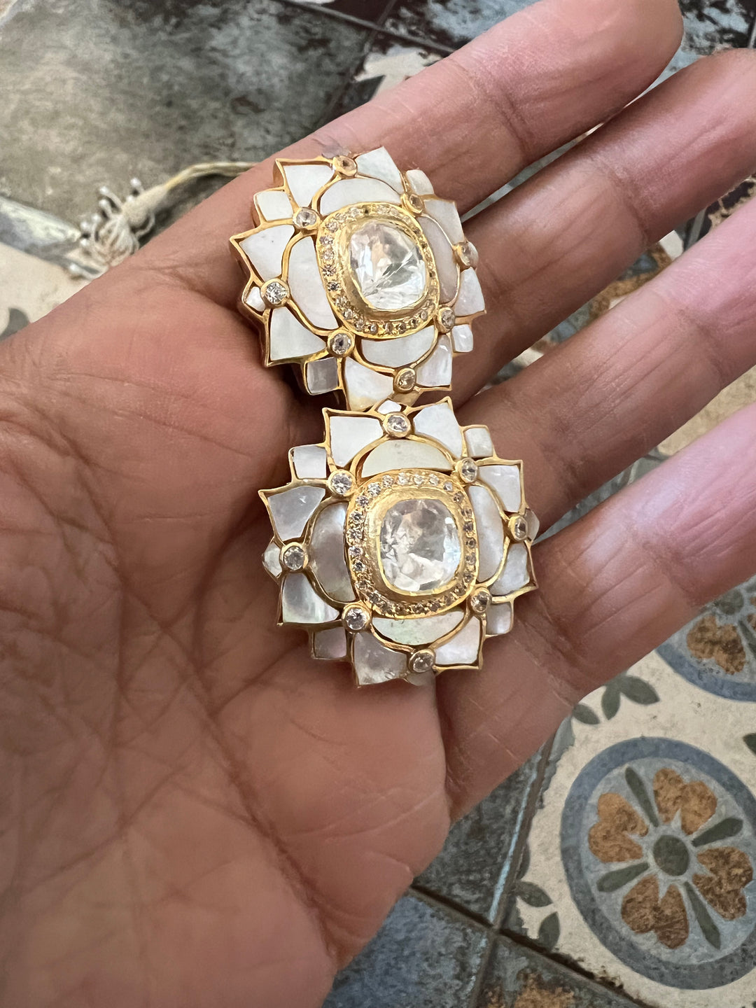 Pure 925 Silver MOP Kundan Choker with Studs