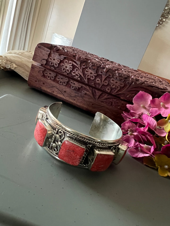 Himalayan Brass Statement Cuff Kada