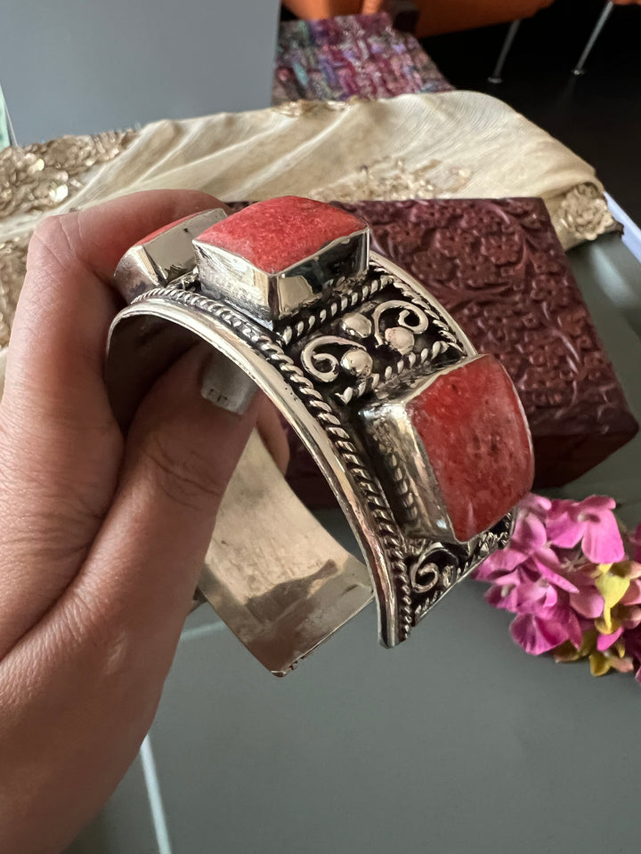 Himalayan Brass Statement Cuff Kada