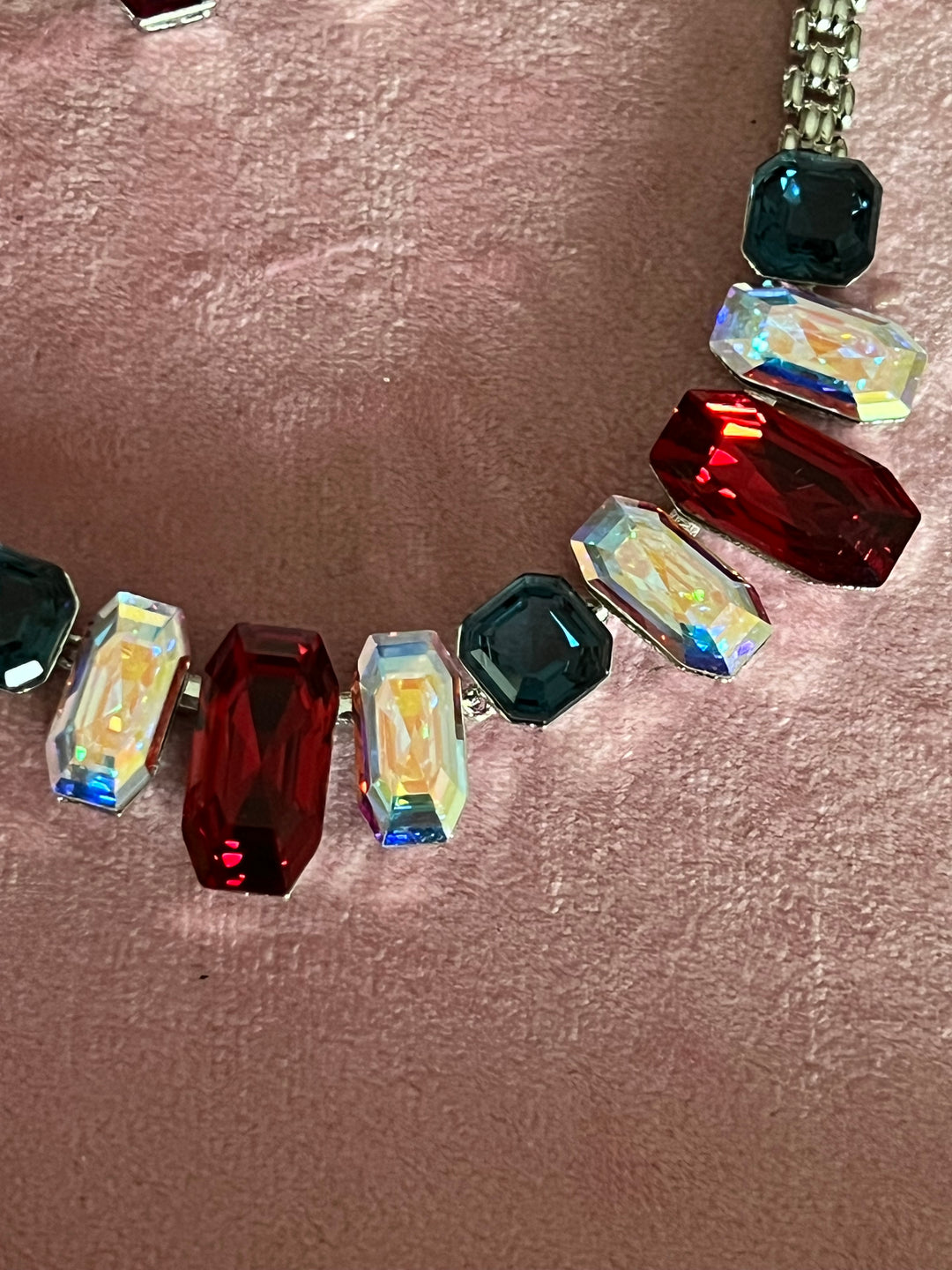 Exquisite Austrian Crystal Necklace Set: Designer Premium Quality