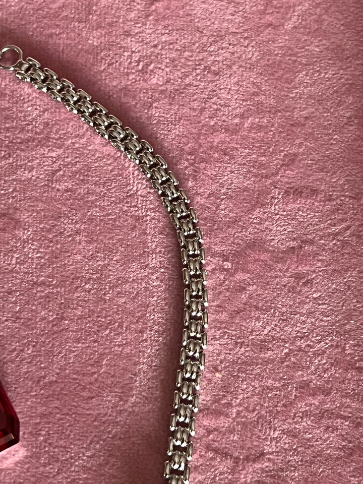 Exquisite Austrian Crystal Necklace Set: Designer Premium Quality