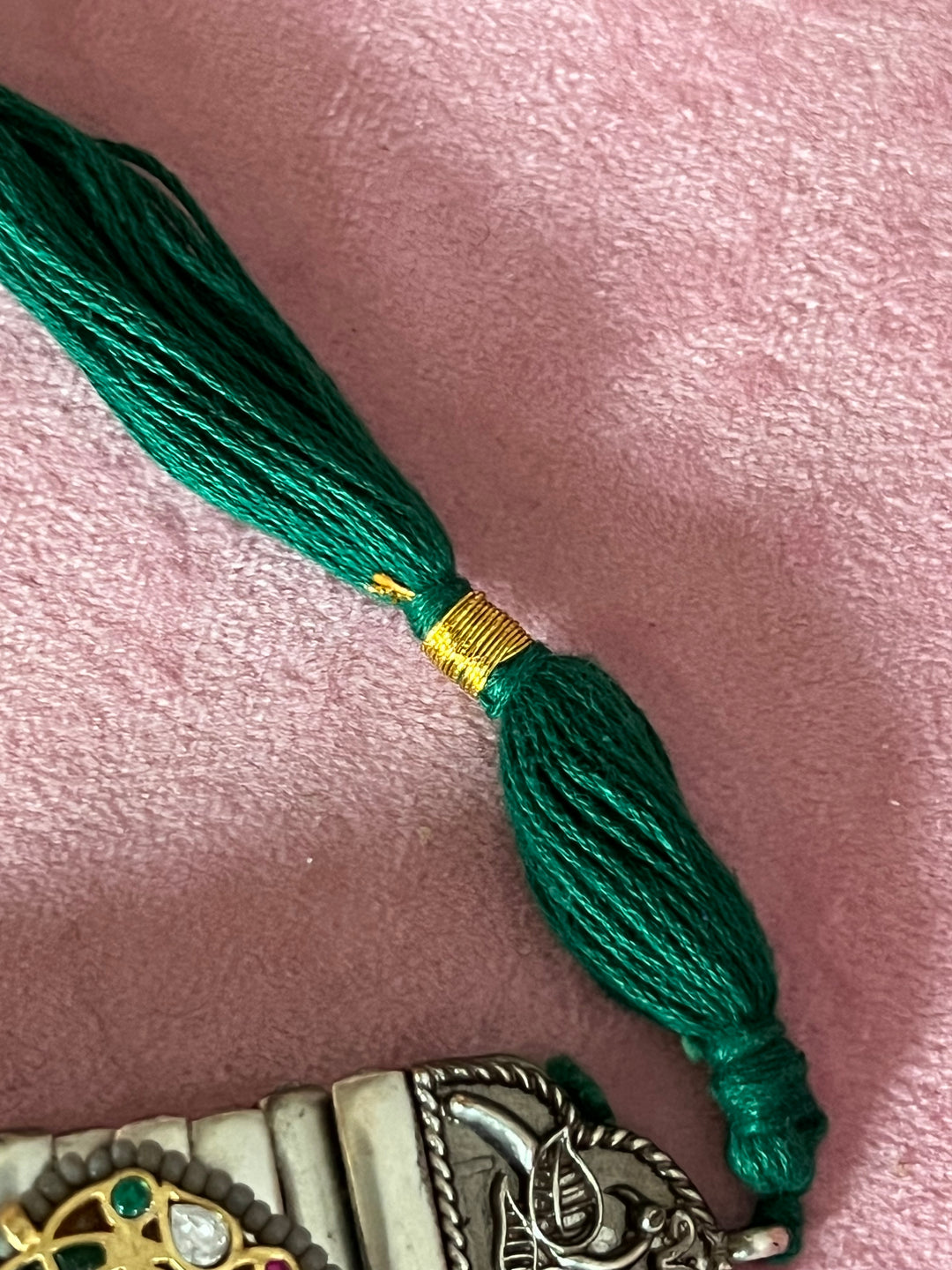 Elegant Choker Set - Unmatched Quality and Style