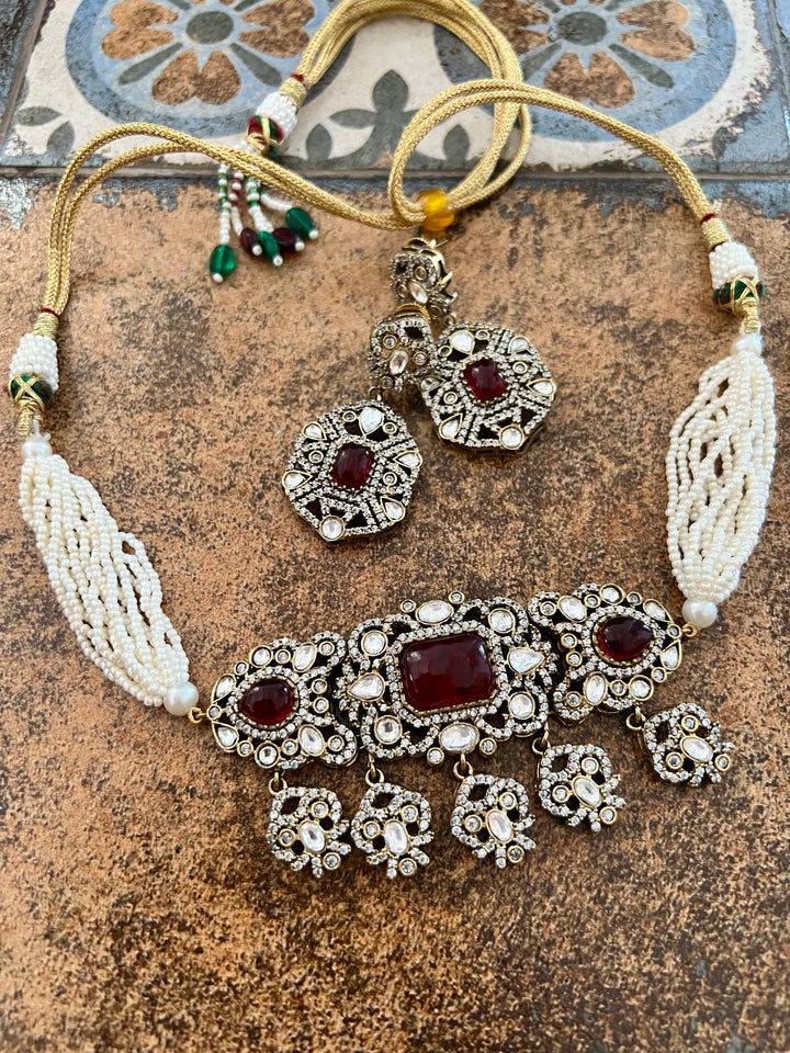 Victorian Kundan Choker with Studs