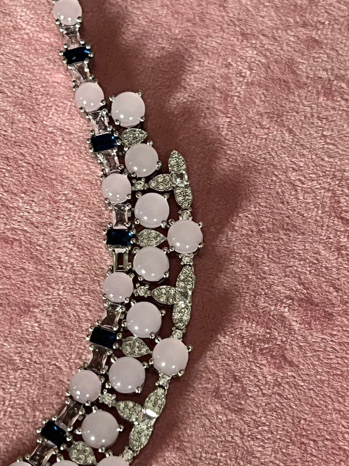 Elegant Necklace Set - Unmatched Quality and Style