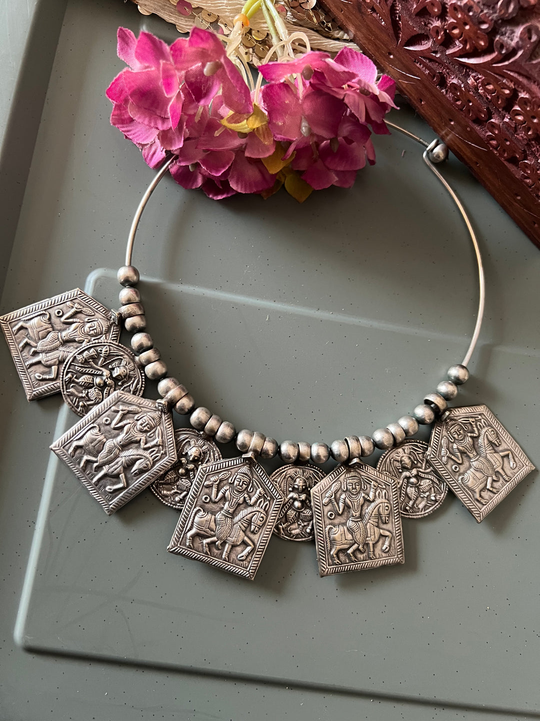 Tribal Choker Necklace - Premium Quality Craftsmanship