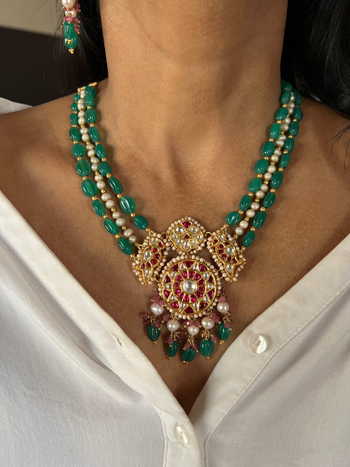 Elegant 925 Silver Jadau Kundan Necklace Set