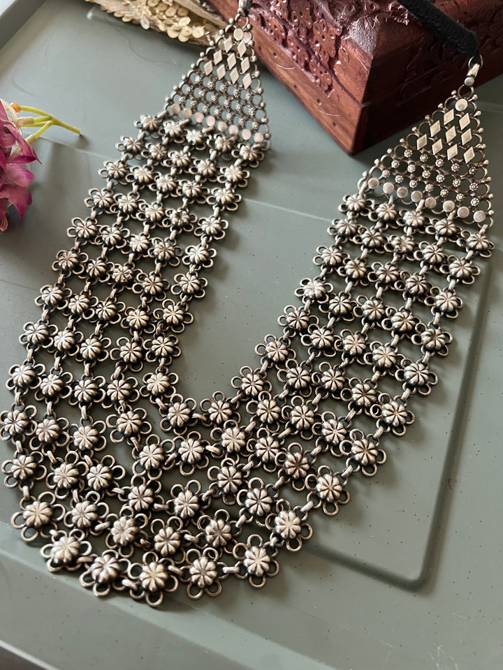 Exquisite Necklace - Premium Quality Craftsmanship