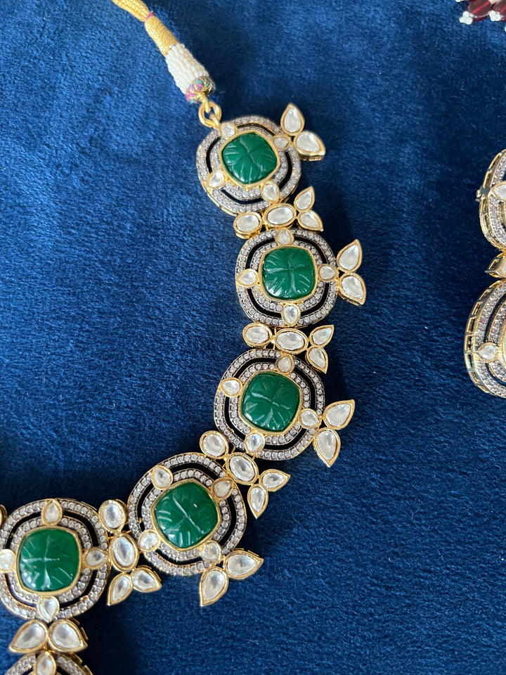 Elegant Kundan Necklace Set - Dazzle at Weddings and Festive Affairs