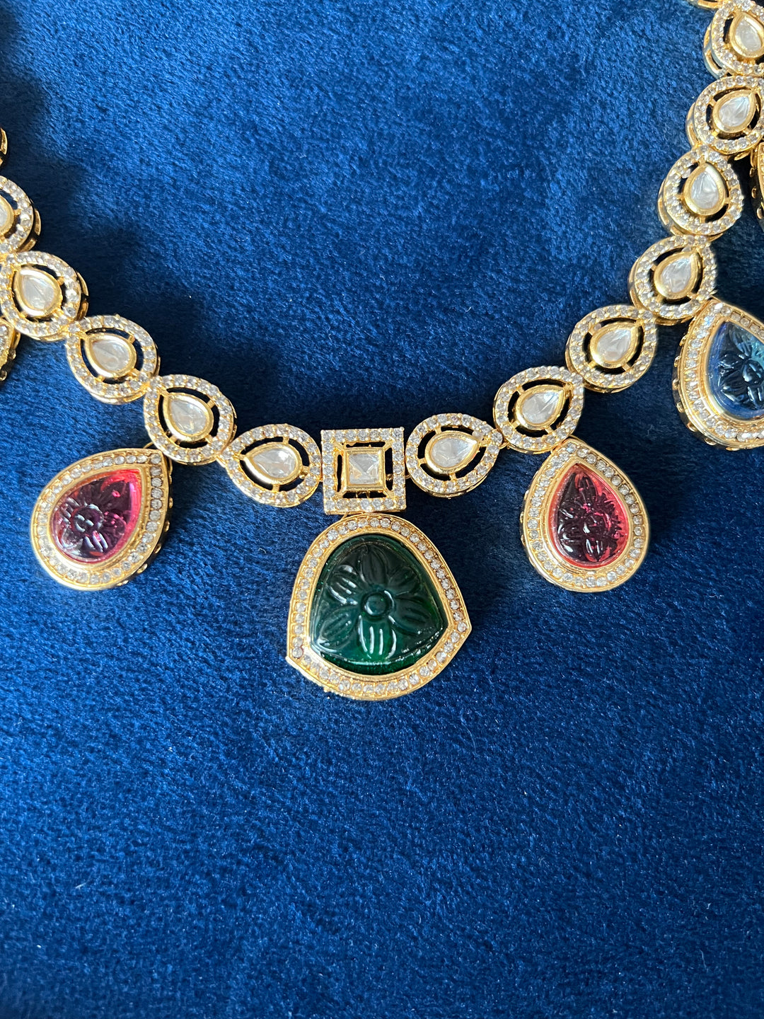 Ethereal Kundan Beauty: Handmade Premium Necklace Set