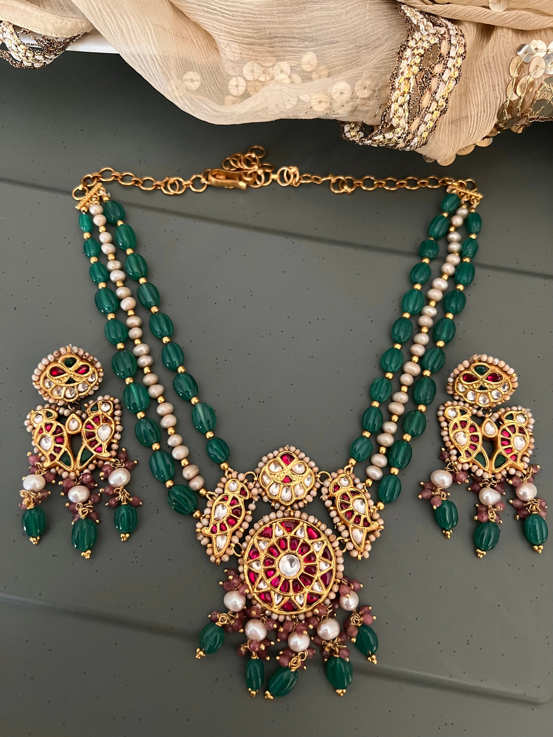 Elegant 925 Silver Jadau Kundan Necklace Set