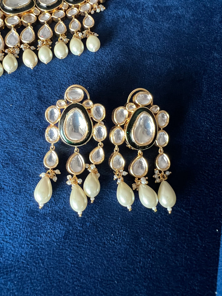 Beautiful Pearls and Kundan Choker with Earrings
