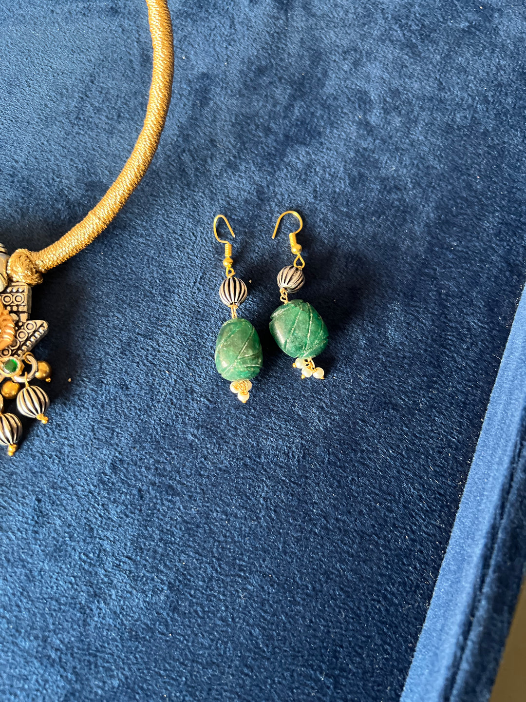 Beautiful Fusion Kundan Pendant Necklace with Earrings