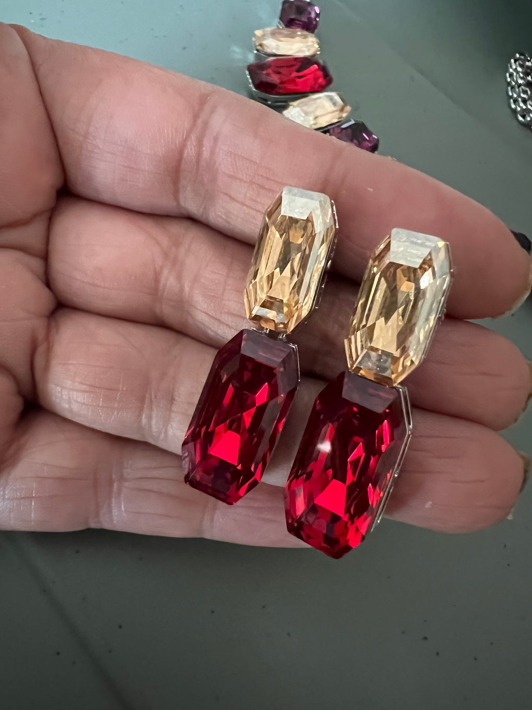 Exquisite Austrian Crystal Necklace Set: Designer Premium Quality