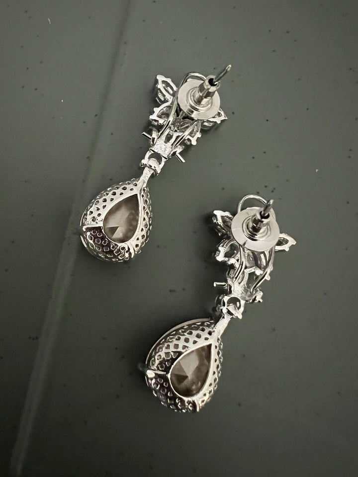 Exquisite Austrian Crystal Necklace Set: Designer Premium Quality