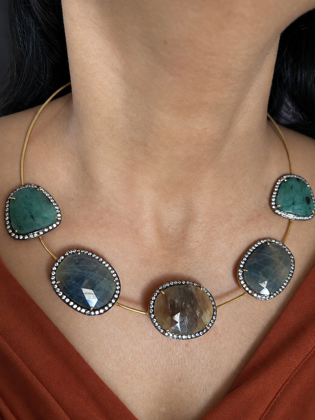 Antique Gold Multi-Sapphire 925 Silver Necklace Set