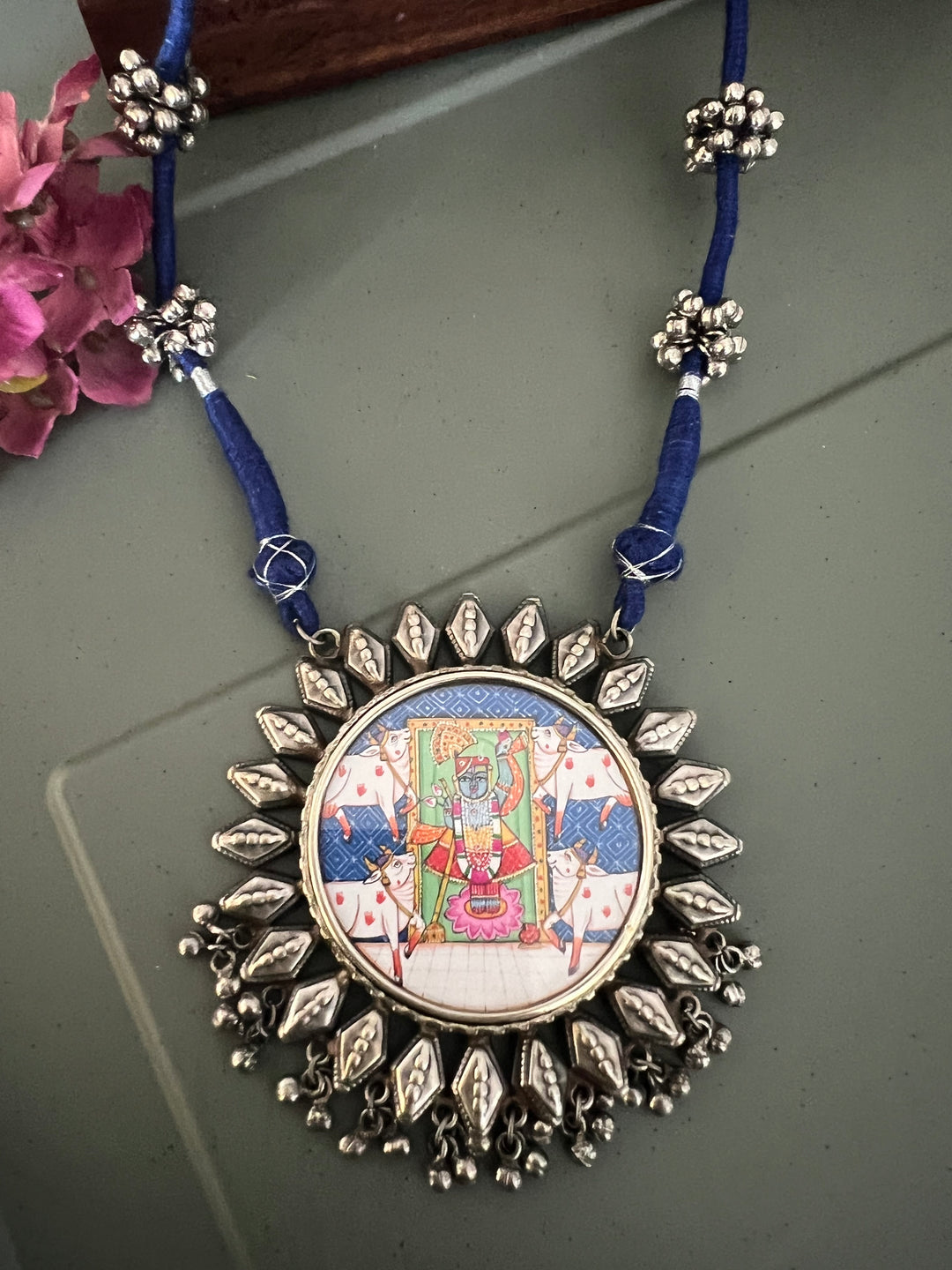 Antique Hand Painted Necklace - Premium Quality Craftsmanship