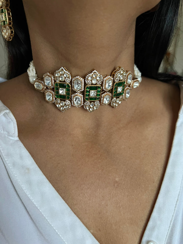 Kundan Choker with Earrings