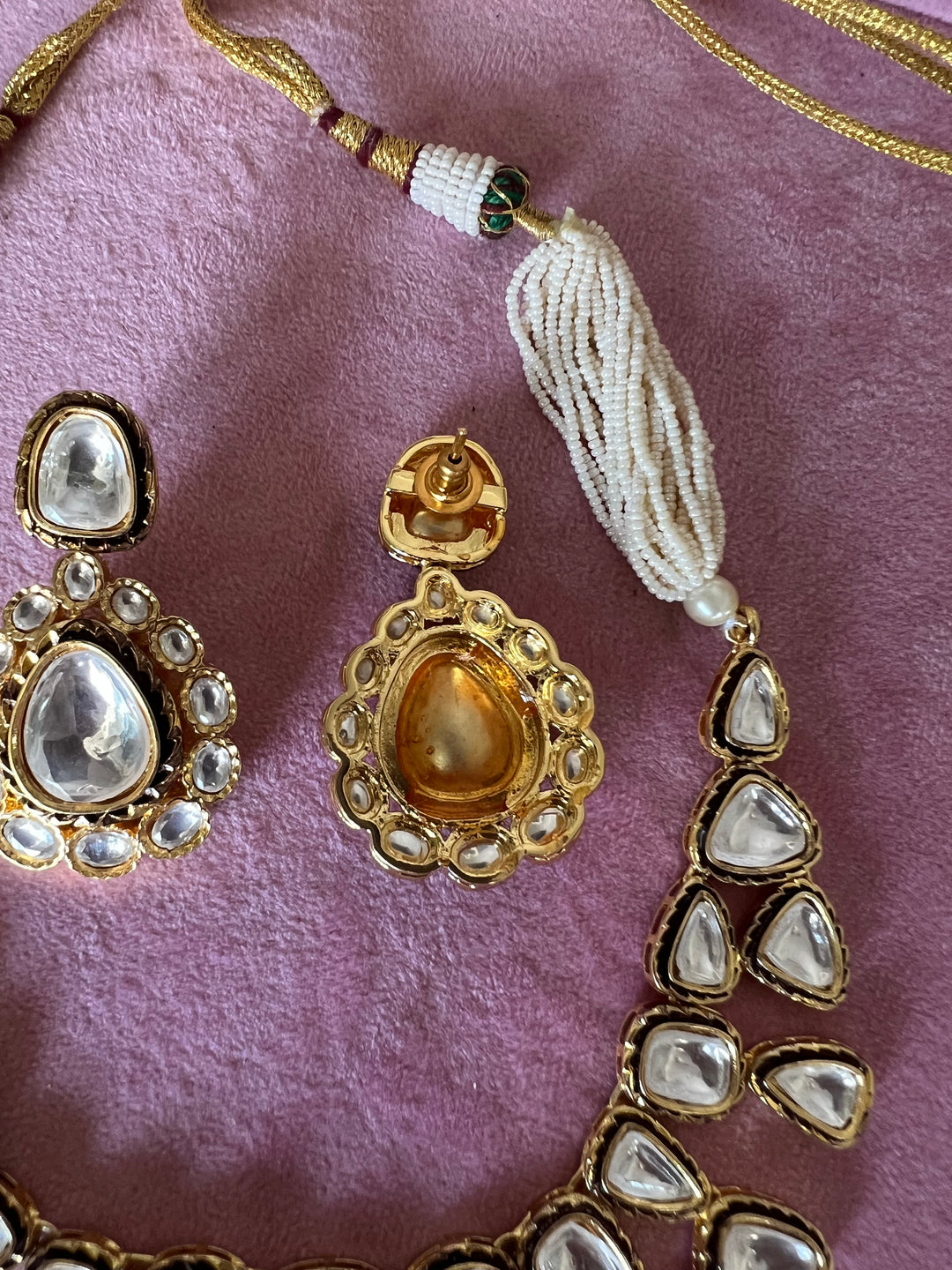 Beautiful Kundan Necklace with Statement Earrings