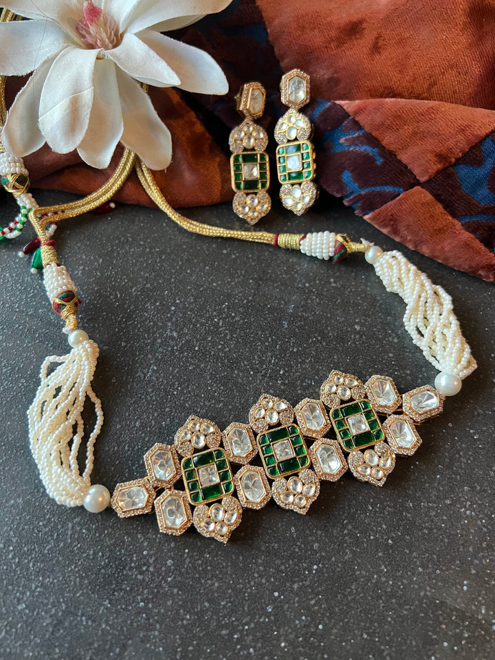 Kundan Choker with Earrings