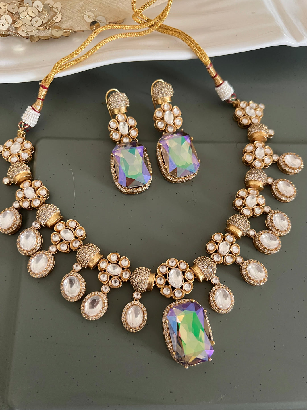 Elegant Kundan Crystal Necklace Set - Unmatched Quality and Style