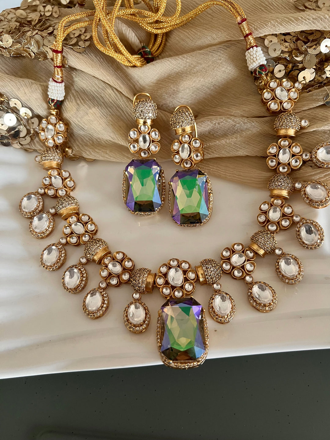 Elegant Kundan Crystal Necklace Set - Unmatched Quality and Style