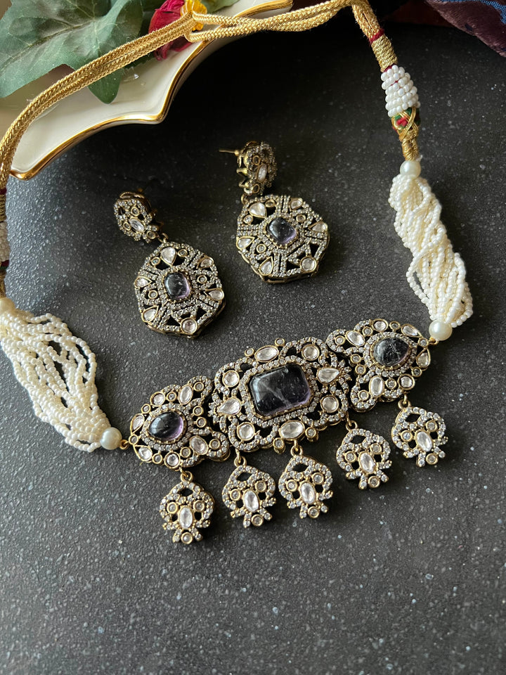 Victorian Kundan Choker with Studs