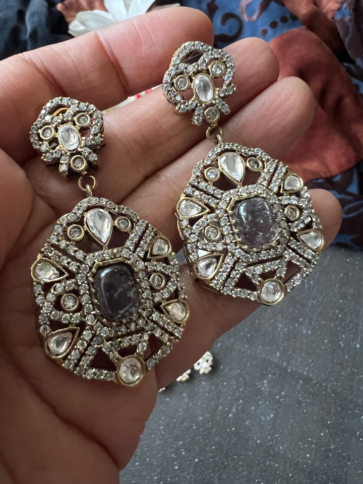 Victorian Kundan Choker with Studs