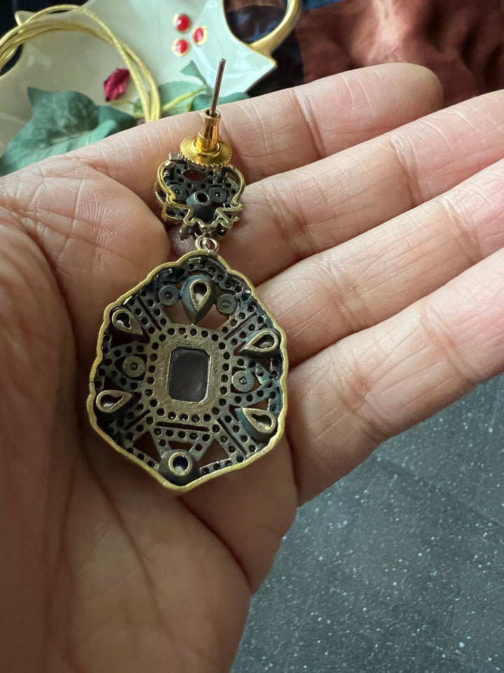 Victorian Kundan Choker with Studs