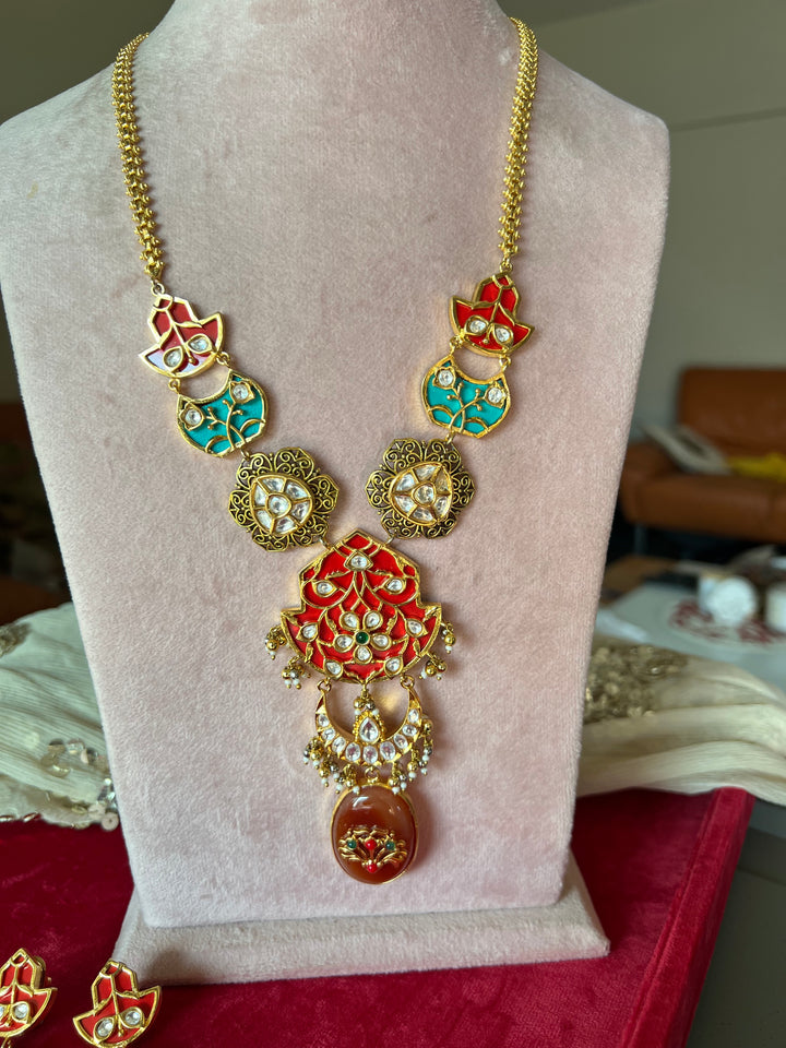 Exquisite Amrapali Fusion Pendant Necklace - Elevate Your Elegance