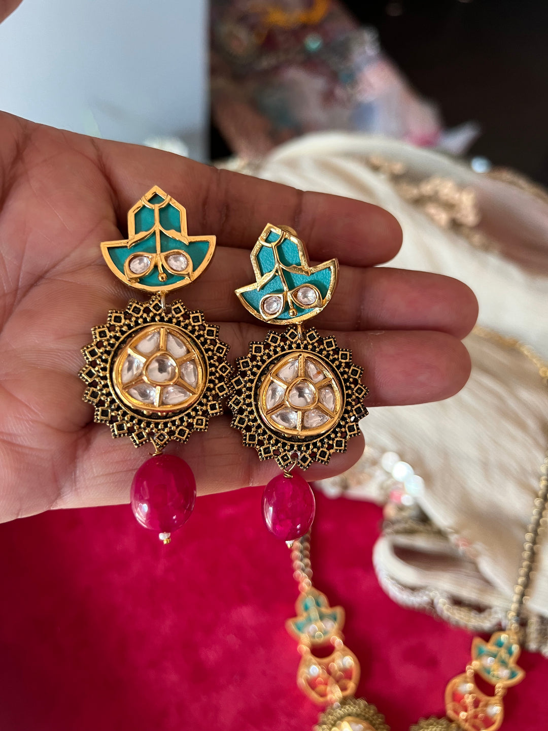 Exquisite Amrapali Fusion Pendant Necklace - Elevate Your Elegance