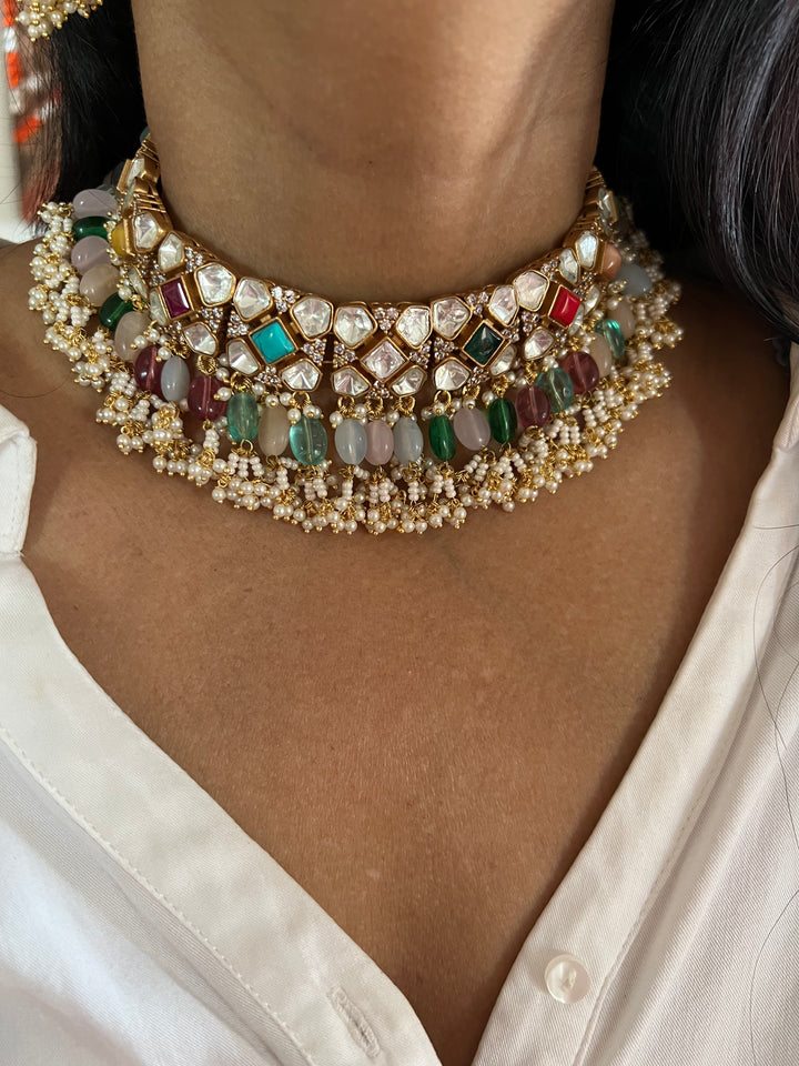 Scintillating Bridal Kundan Choker with Earrings