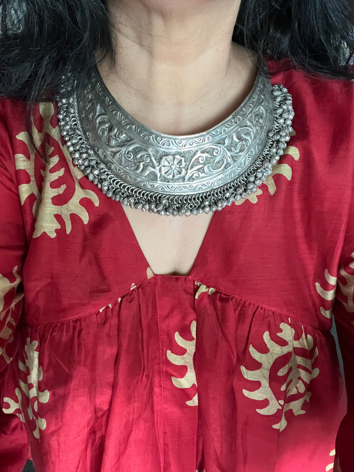 Exquisite Brass Necklace - Premium Quality Craftsmanship