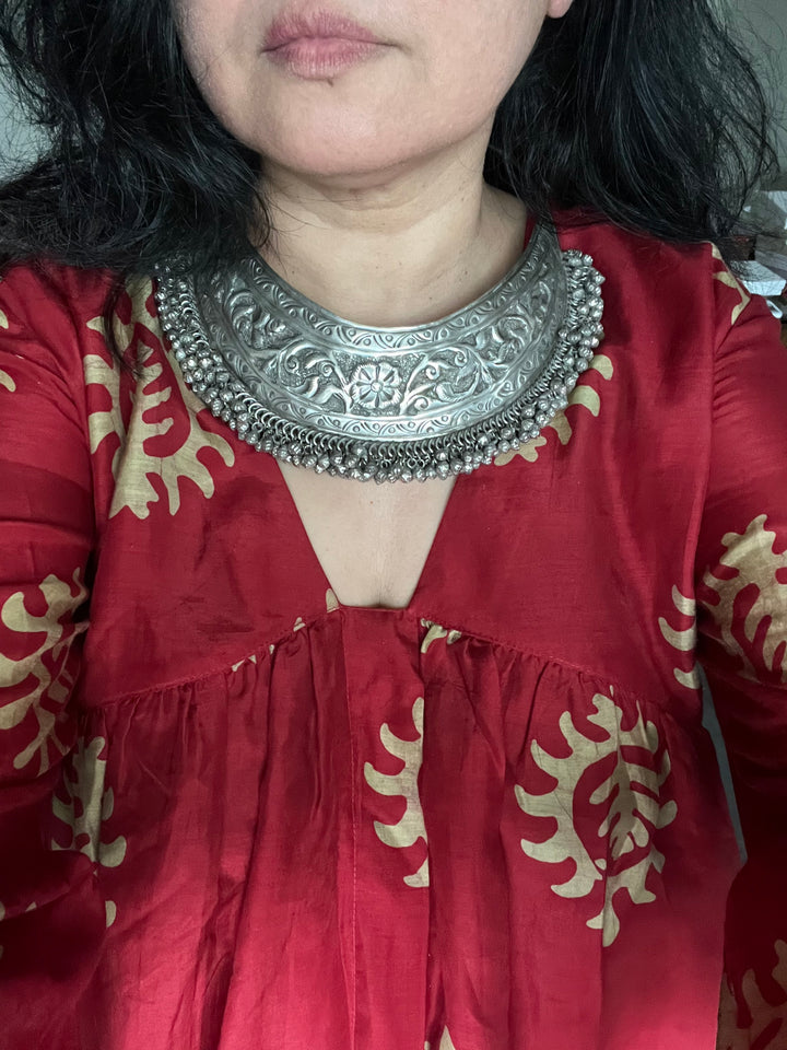 Exquisite Brass Necklace - Premium Quality Craftsmanship