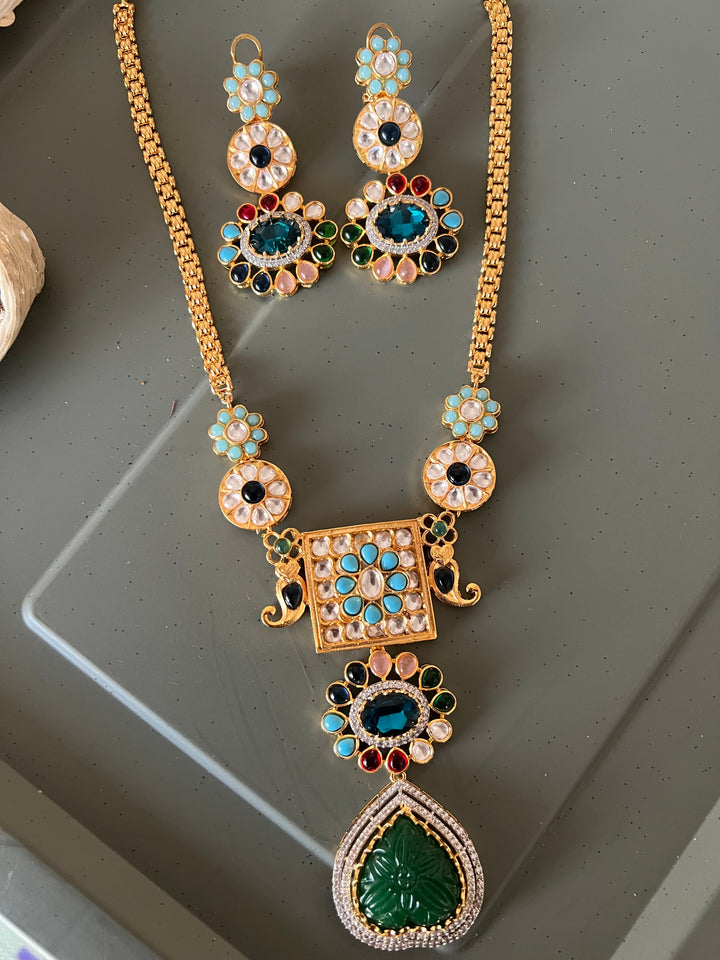 Exquisite Amrapali Fusion Pendant Necklace - Elevate Your Elegance