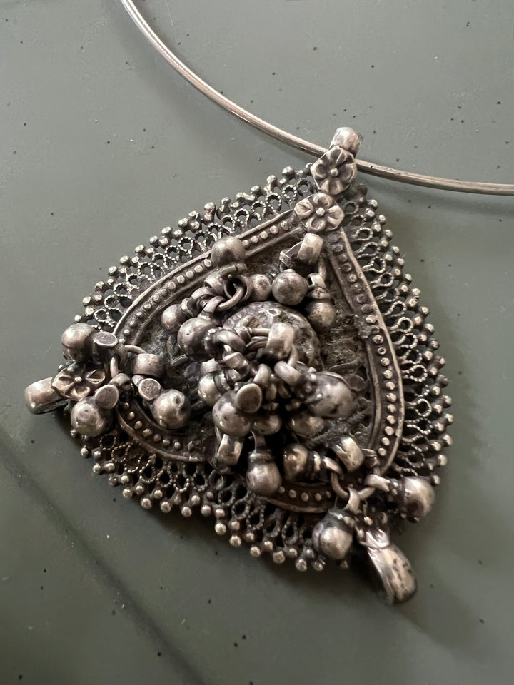 925 Silver Antique Tribal Spade Hasli Necklace with Detachable Pendant