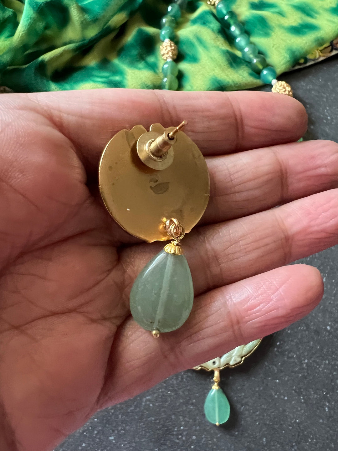 Exquisite Pendant Necklace Set - A Masterpiece of Elegance