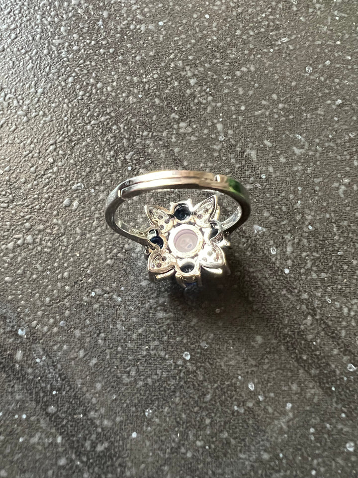 Elegant Ring - A Touch of Timeless Beauty