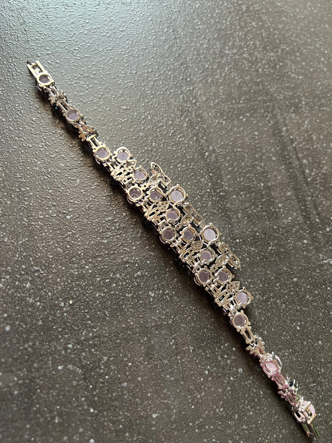 Exquisite Stone Bracelet - Premium Quality (7.5 inches, 26g)