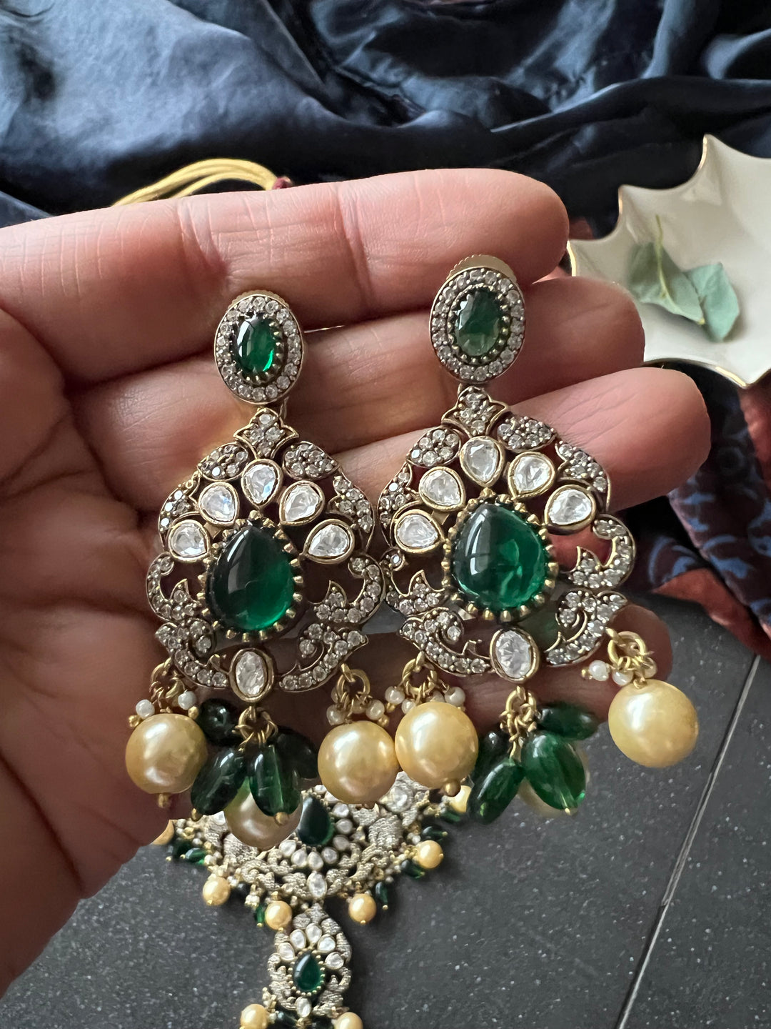 Victorian Kundan Necklace with Earrings