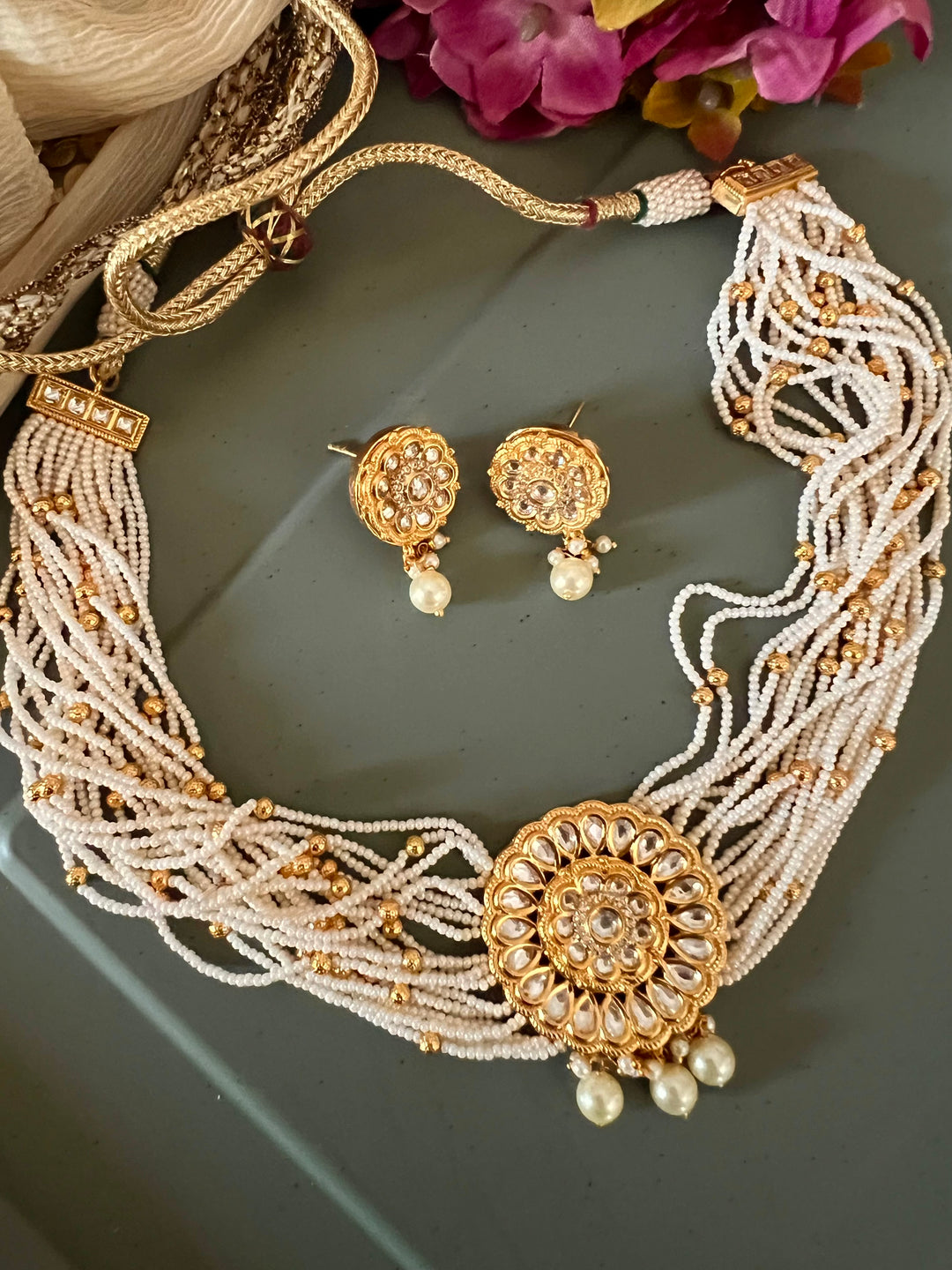 Gold Beaded Pearl Kundan Choker with Studs