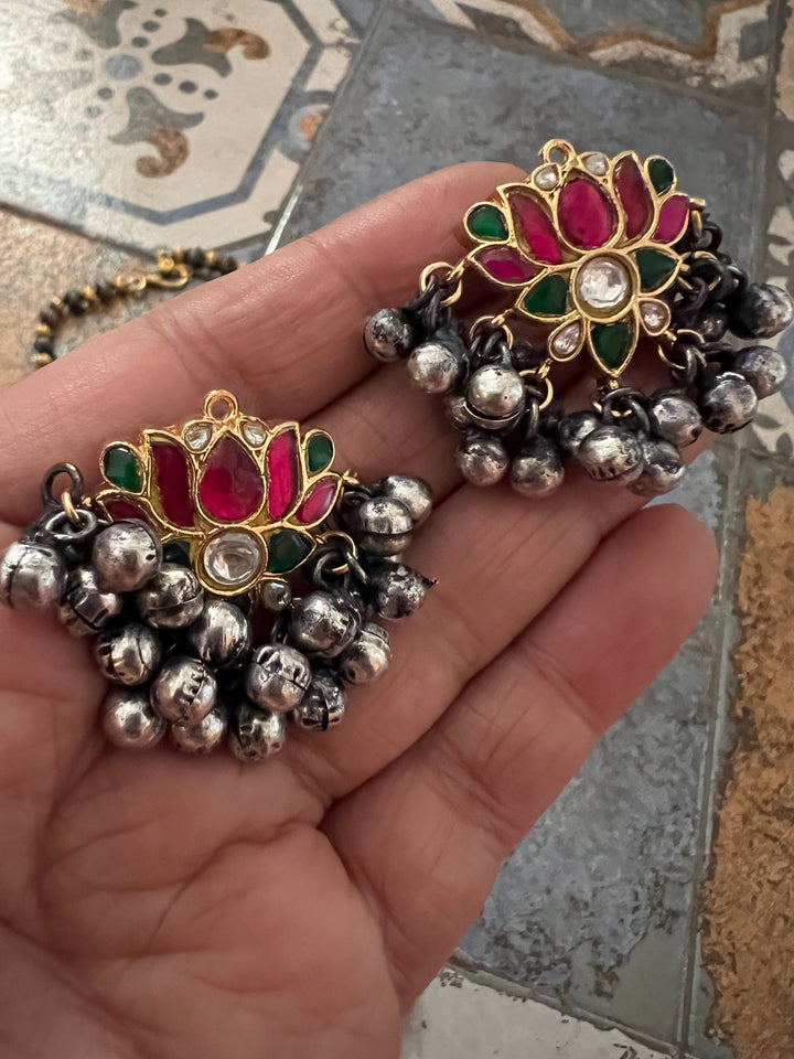Beautiful Fusion Kundan Pendant Necklace with Earrings