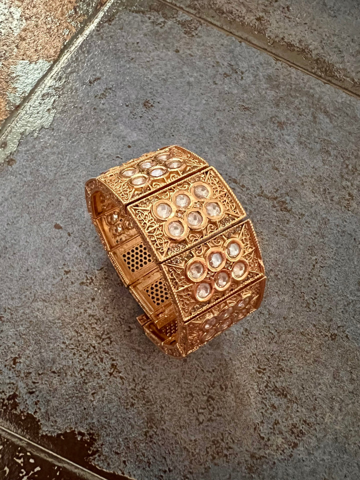 Antique Kundan Stretchable Kada