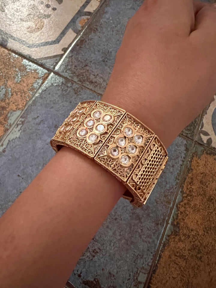 Antique Kundan Stretchable Kada