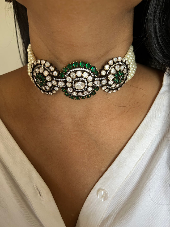 Victorian Kundan Choker with Earrings