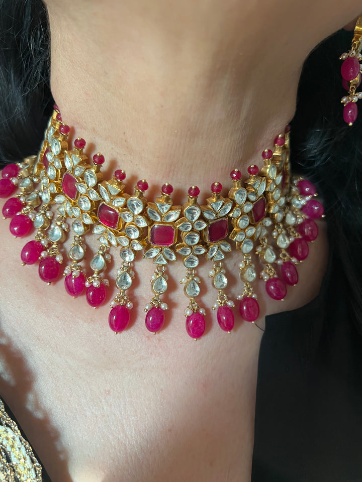 Gorgeous Pachi Kundan Choker with Earrings