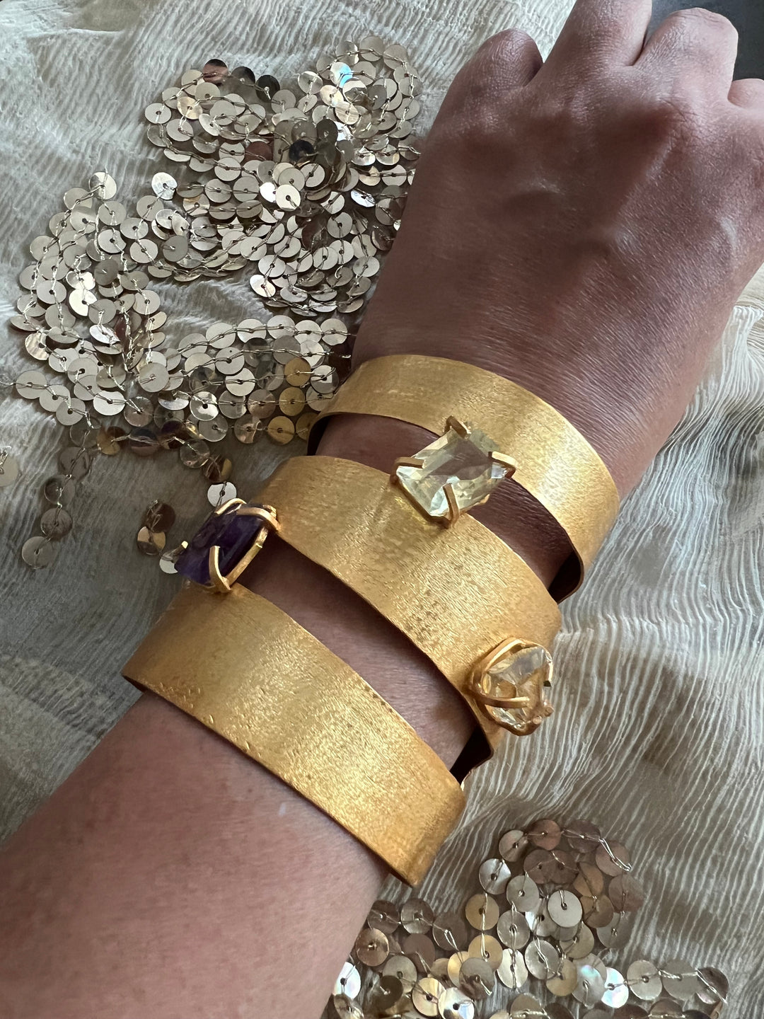 Exquisite Crystal Studded Brass Open Cuff - Unparalleled Quality and Style