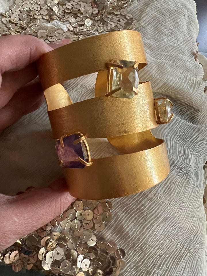 Exquisite Crystal Studded Brass Open Cuff - Unparalleled Quality and Style